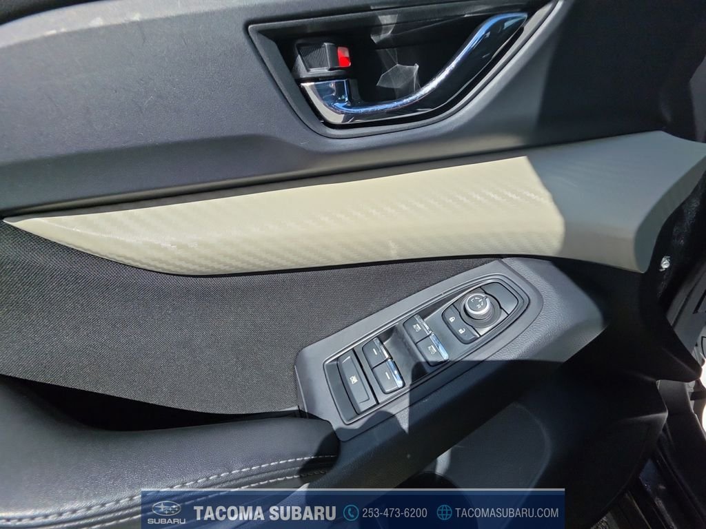Used 2020 Black Subaru Premium image 11