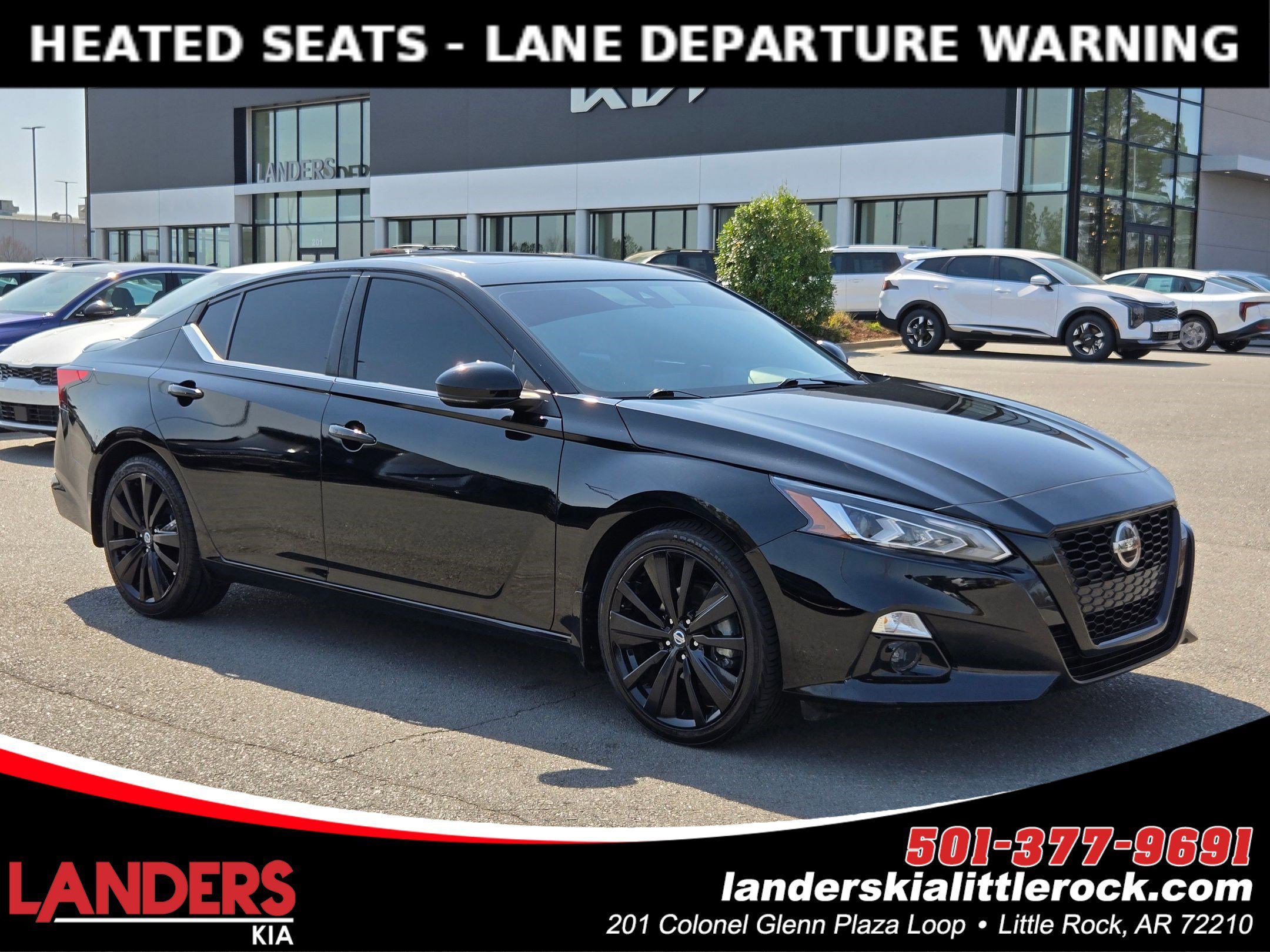 2022 Nissan Altima SR