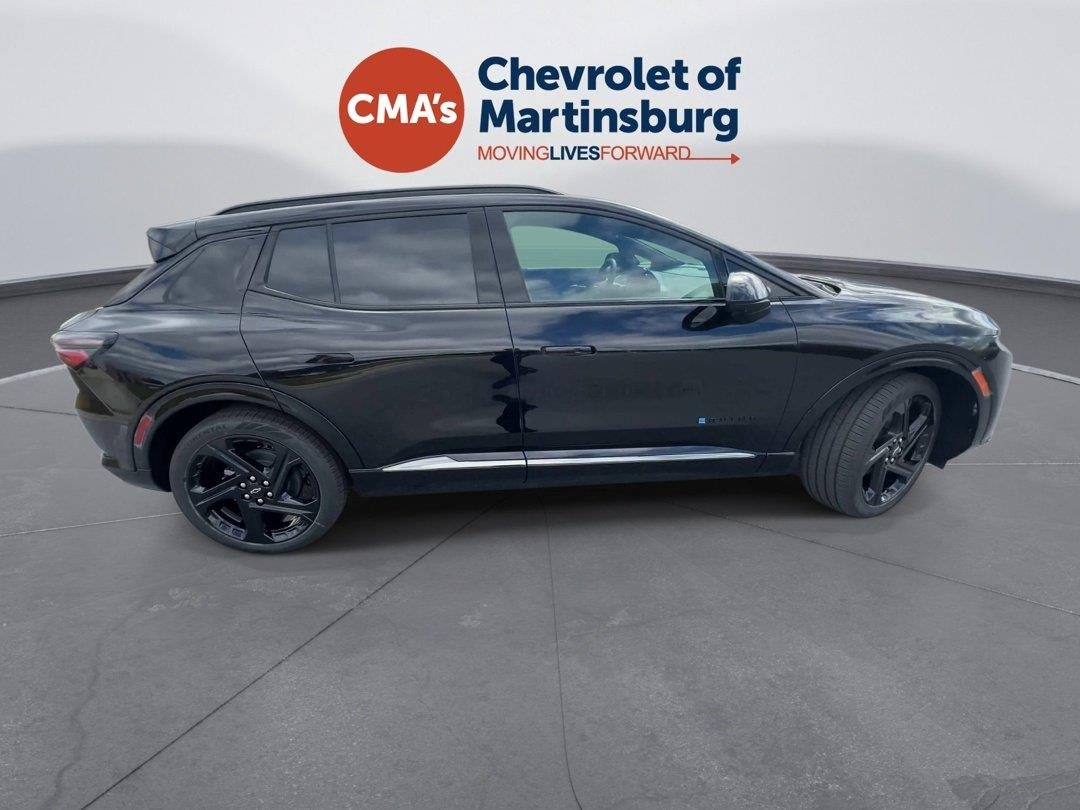 2026 Chevrolet Equinox EV RS - Photo 9