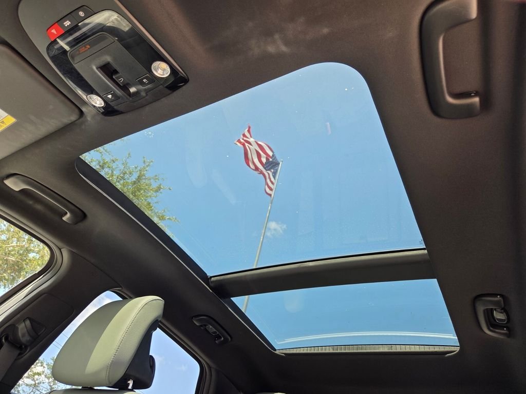 Used 2023 Black Kia X-Line image 21
