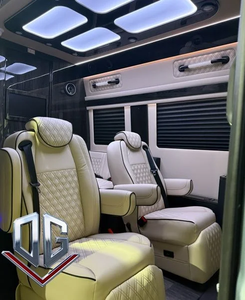 New 2027 Hightech Silver Mercedes-Benz OGV Luxury Coach image 2