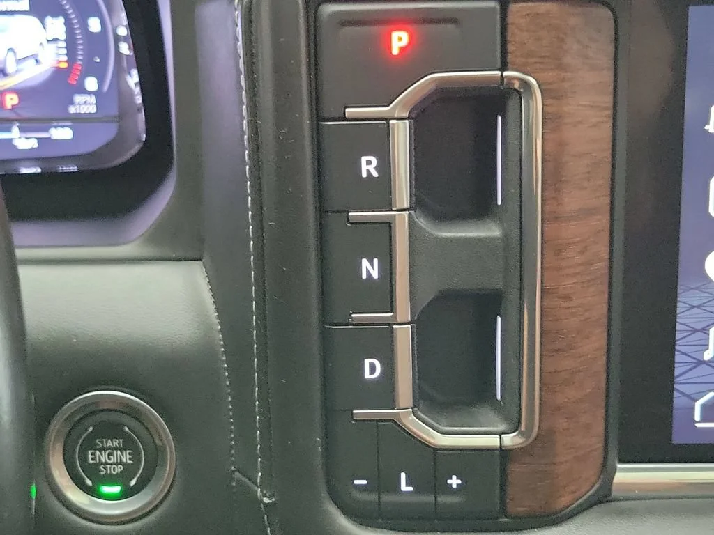 2023 GMC Yukon XL Denali Ultimate - Photo 19