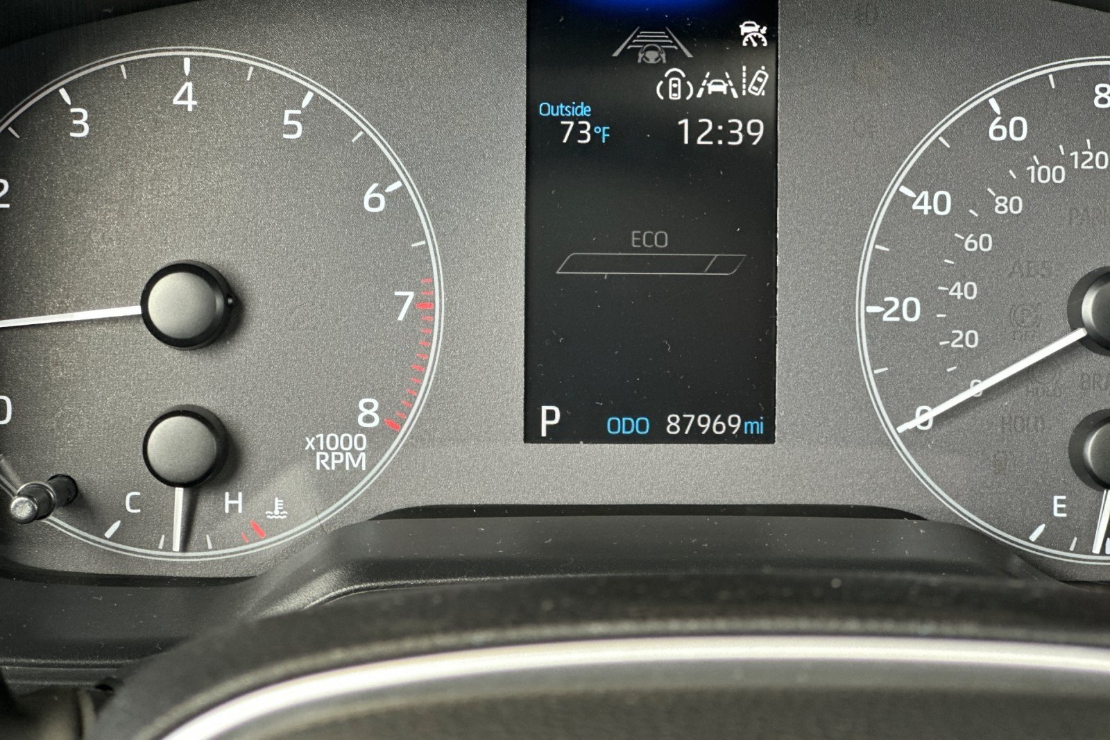 Certified Used 2023 Wind Chill Pearl Toyota LE image 24