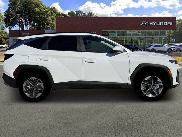 New 2026 White Pearl Hyundai SEL image 9