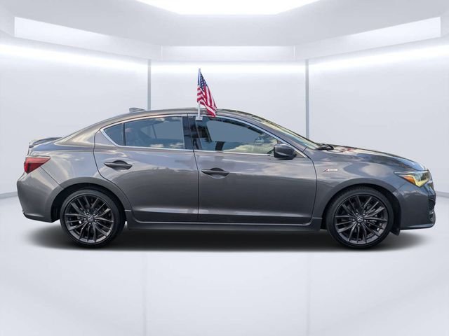 Used 2022  Acura Technology & A-Spec Packages image 2