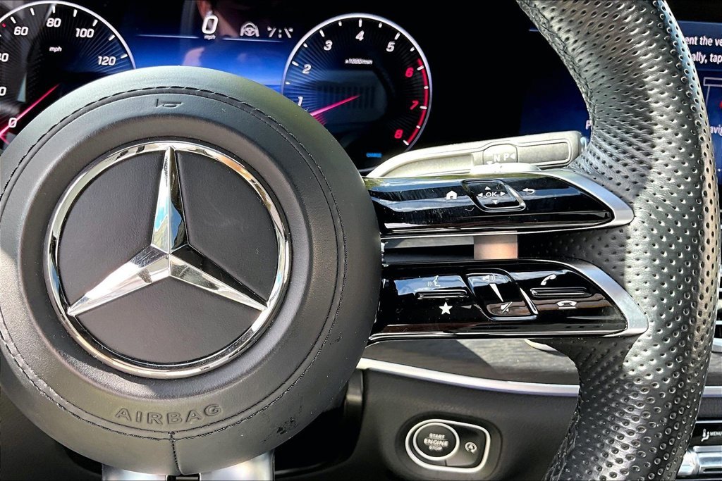 2024 Mercedes-Benz GLS Base - Photo 21