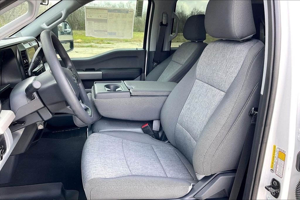 New 2026 Ford Super Duty F-250 XL 4D Crew Cab