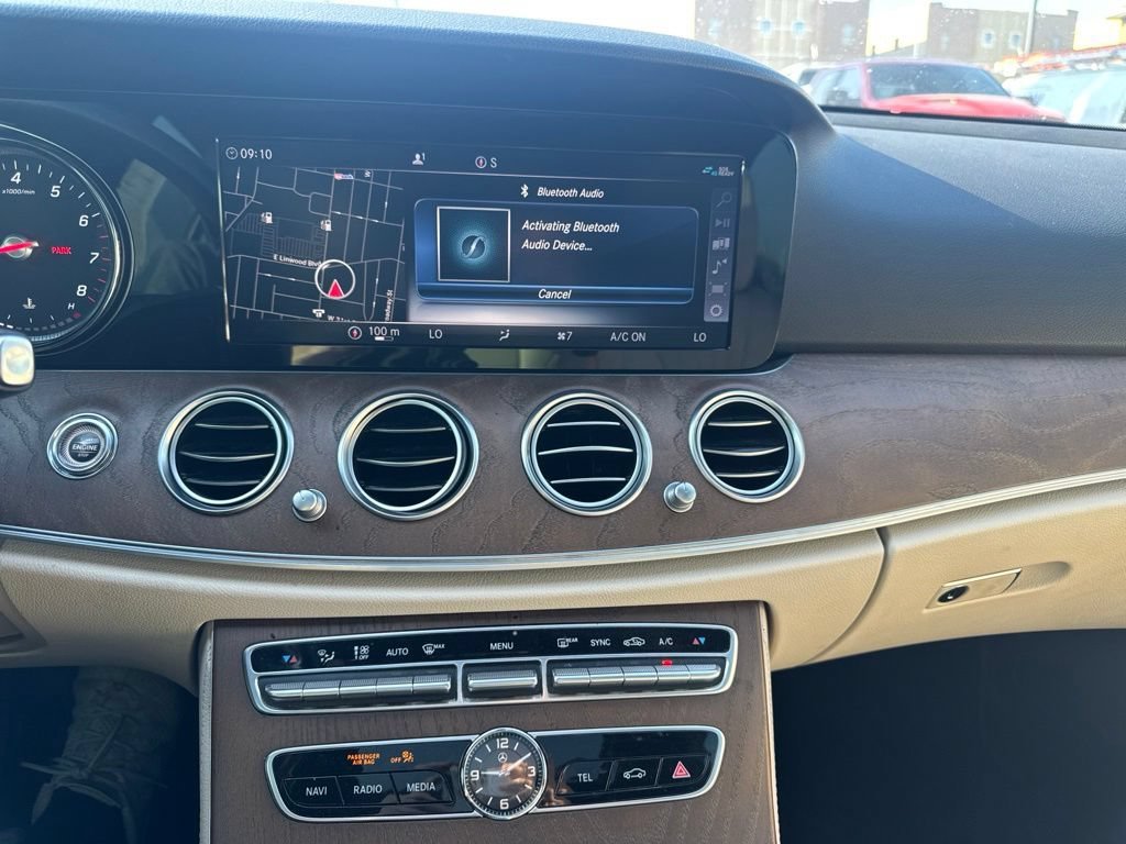 2019 Mercedes-Benz E-Class E300 - Photo 7