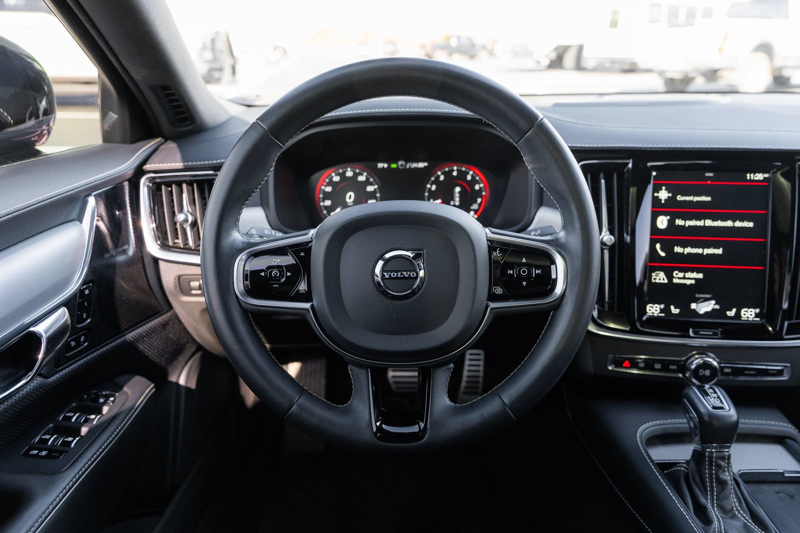 Certified Used 2021 Black Volvo T6 R-Design image 28