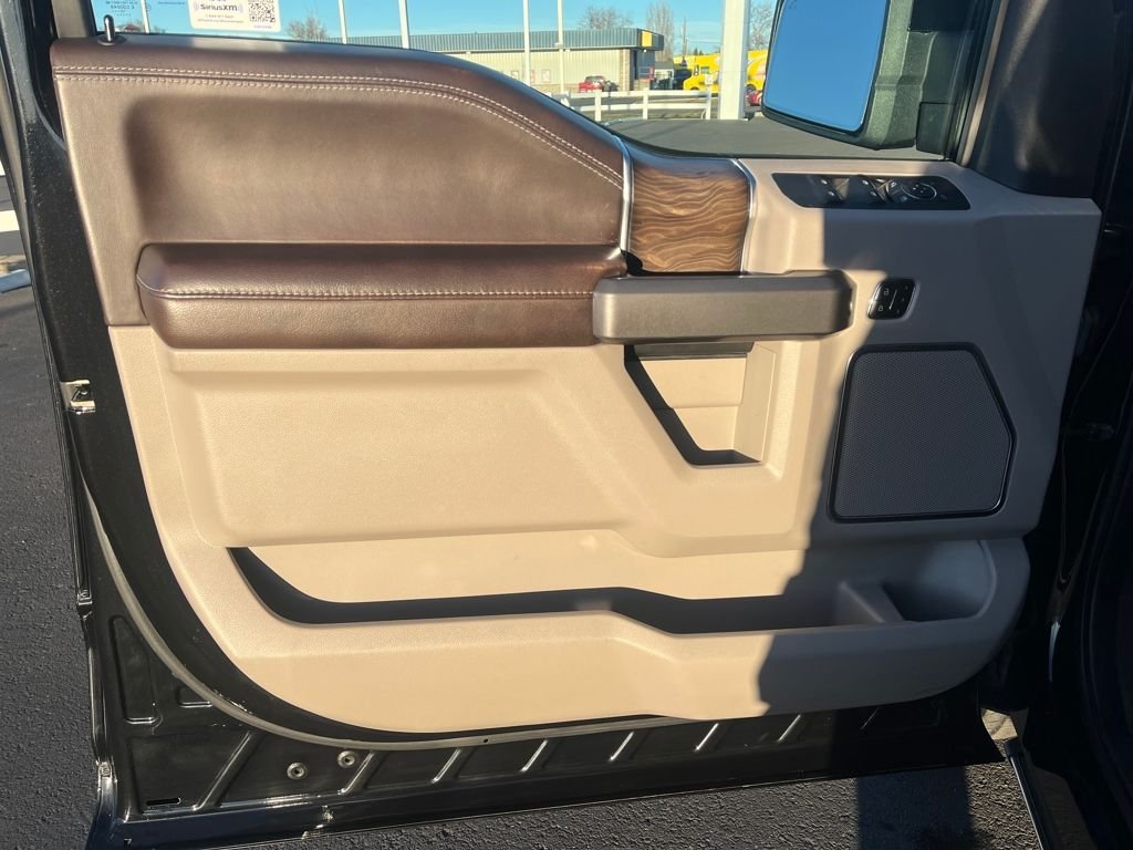 Used 2020 Black Ford Limited image 17