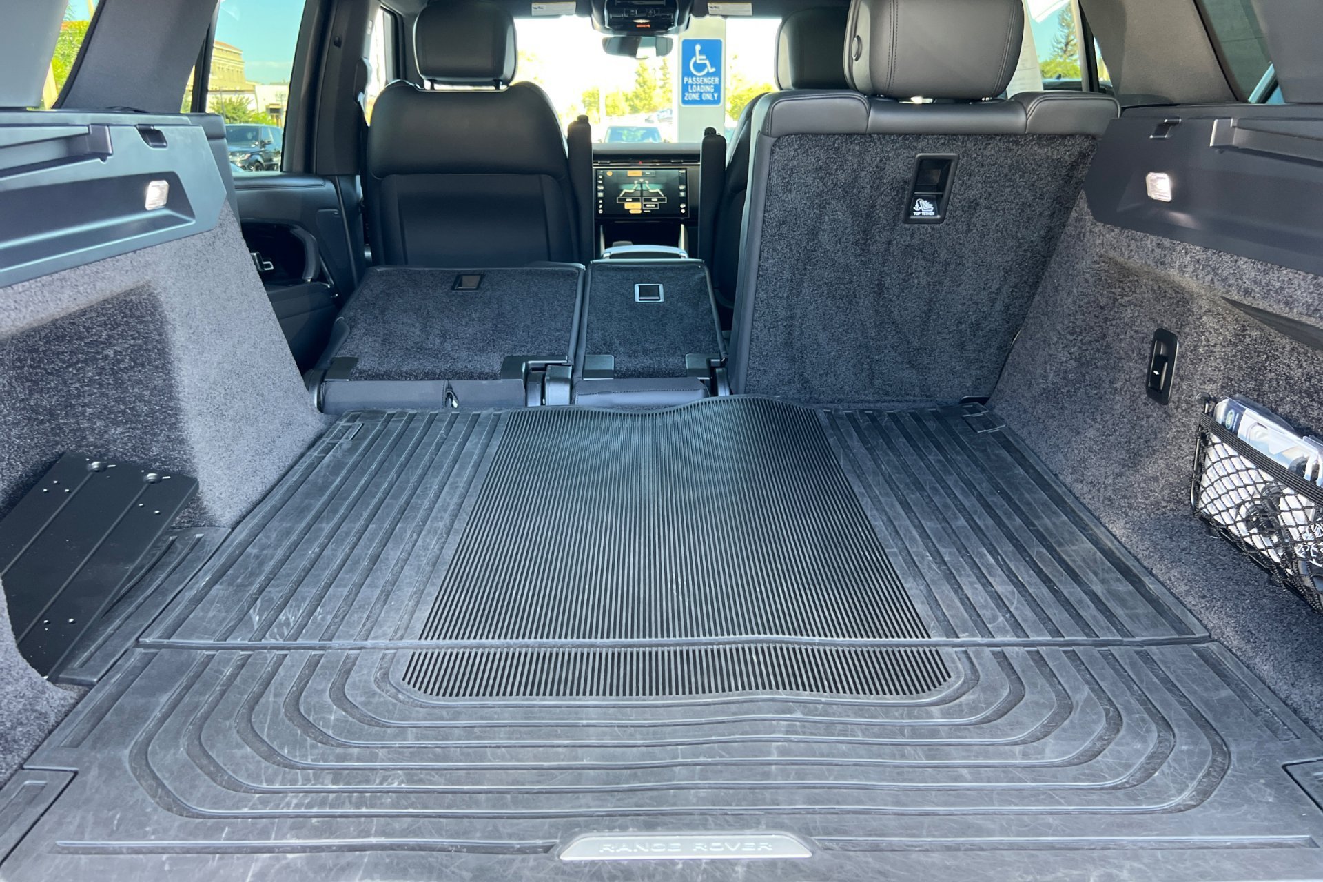 Certified Used 2024 Santorini Black Metallic Land Rover SE image 17