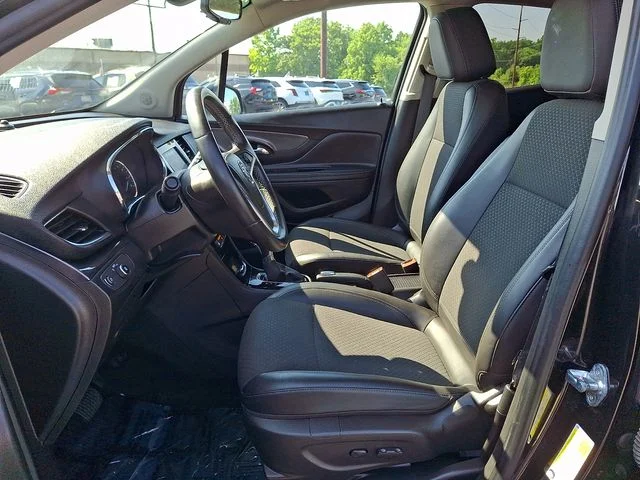 Used 2022 Black Buick Preferred image 14