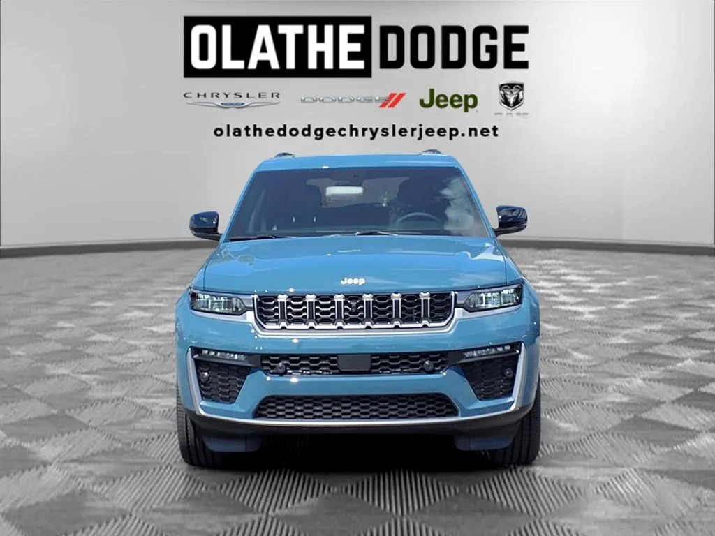 New 2026 Steel Blue Exterior Paint Jeep Limited image 28