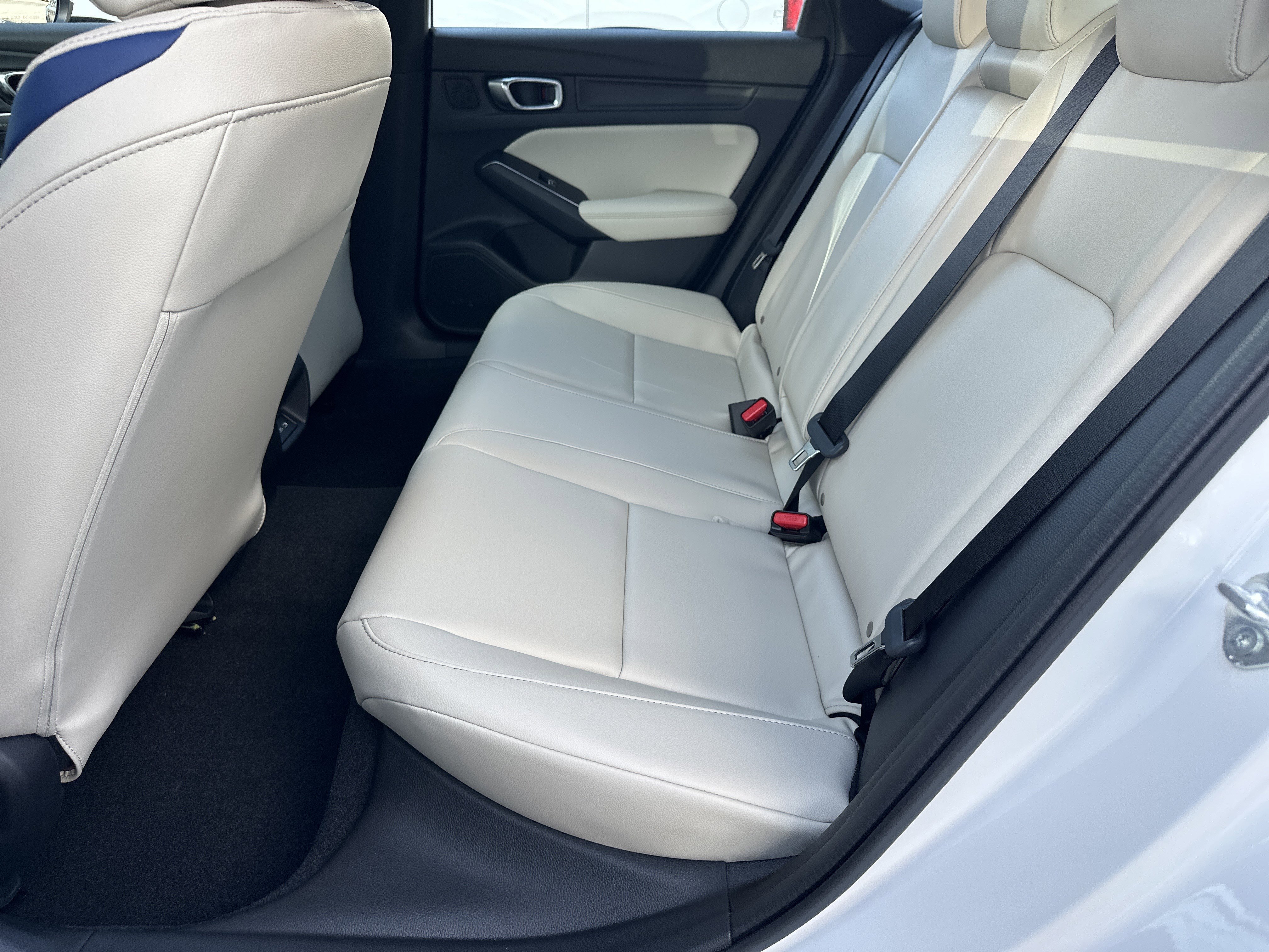 New 2026 Platinum White Pearl Acura w/A-Spec Technology Package image 13