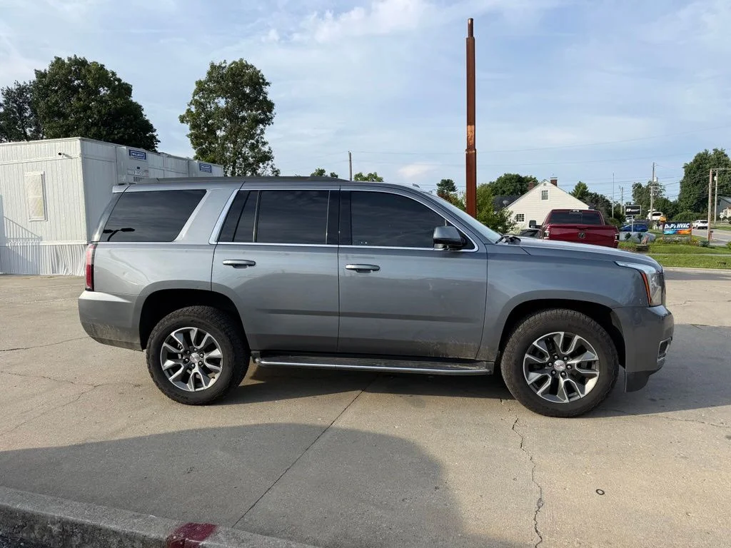 Used 2020 Gray GMC SLE image 5