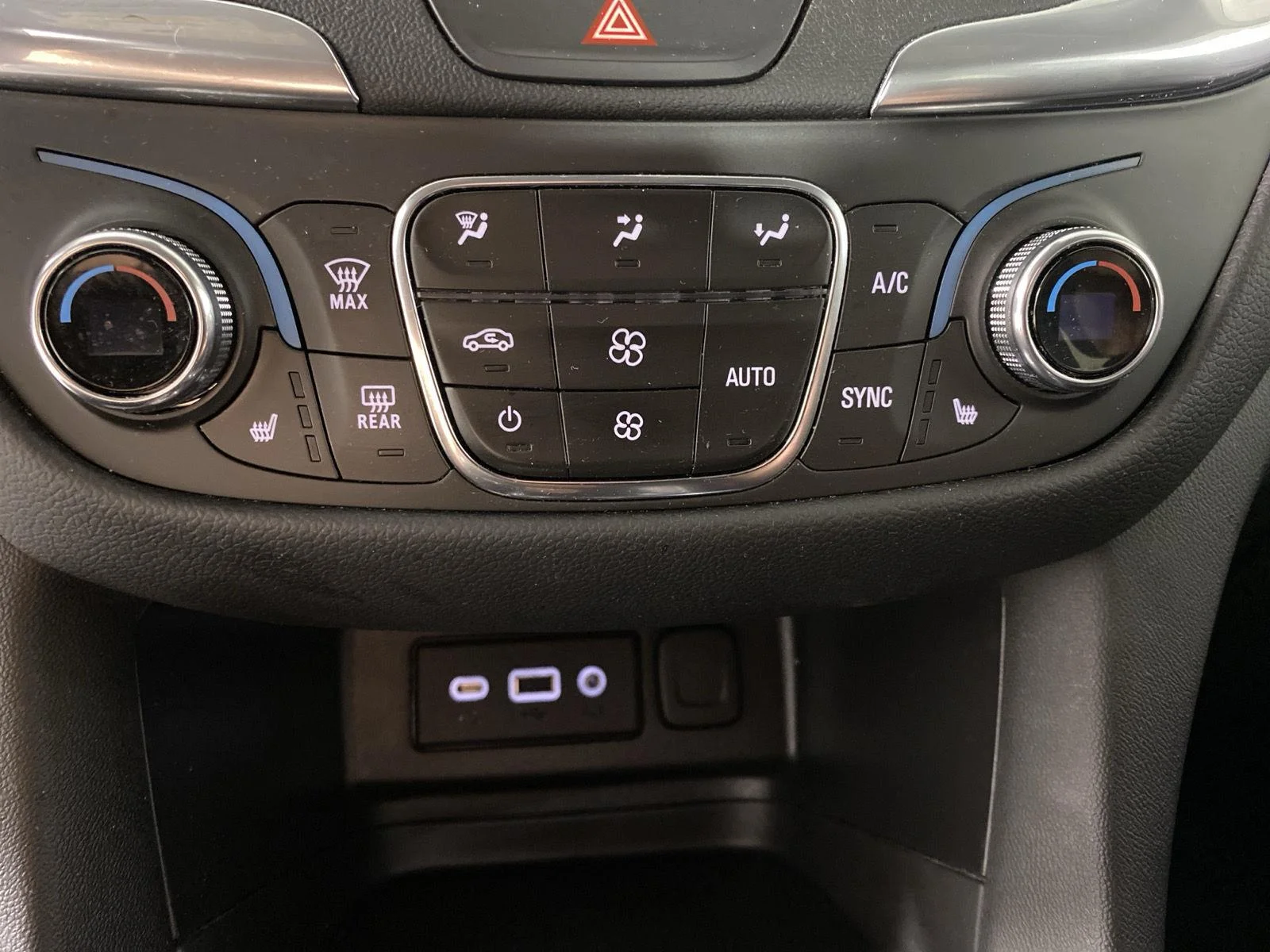 Used 2021 Summit White Chevrolet LT image 19