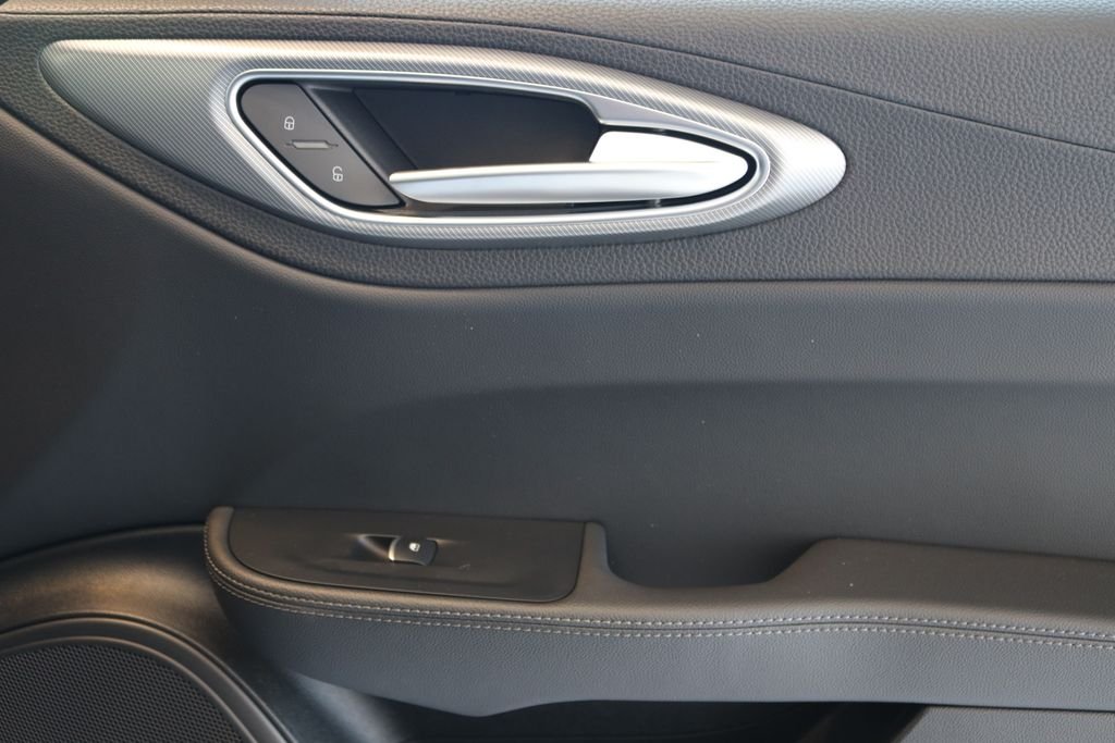 2025 Alfa Romeo Giulia Base - Photo 26