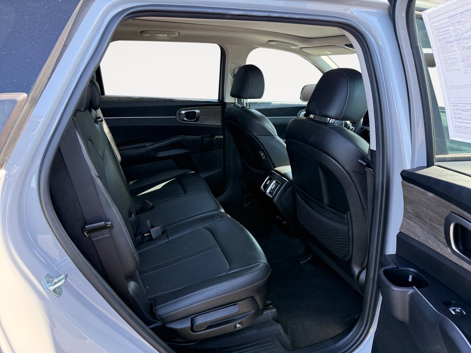 Used 2022 Wolf Gray Kia S image 18