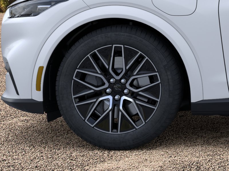 New 2026 Star White Metallic Tri-coat Ford Premium image 44