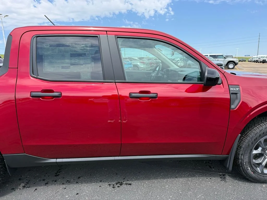 New 2026 Ruby Red Metallic Tinted Clearcoat Ford XLT image 30