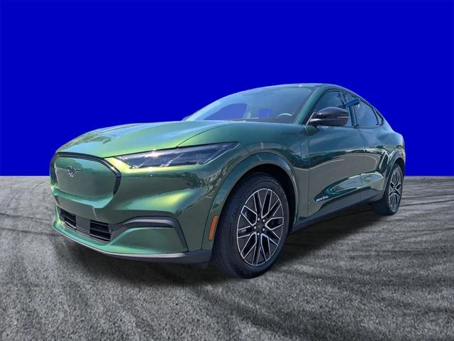 New 2026 Green Ford Premium image 7