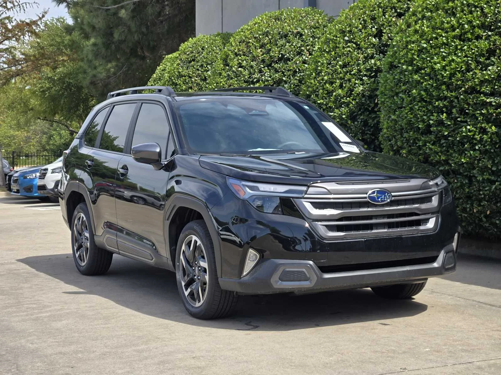 New 2026 CRYSTAL BLACK SILICA Subaru Limited image 2