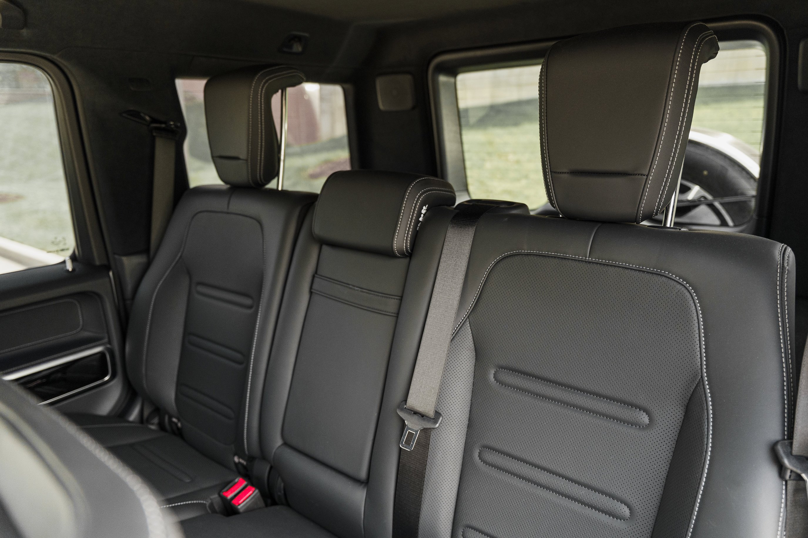 Used 2025 Polar White Mercedes-Benz G 550 image 22