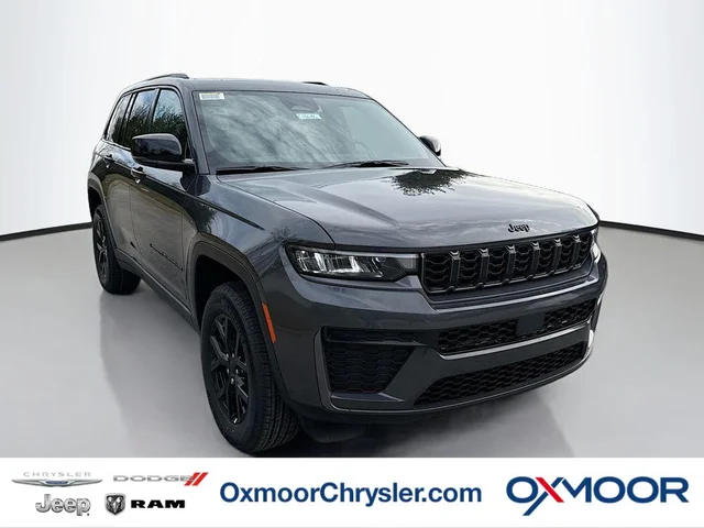 2026 Jeep Grand Cherokee Laredo Altitude