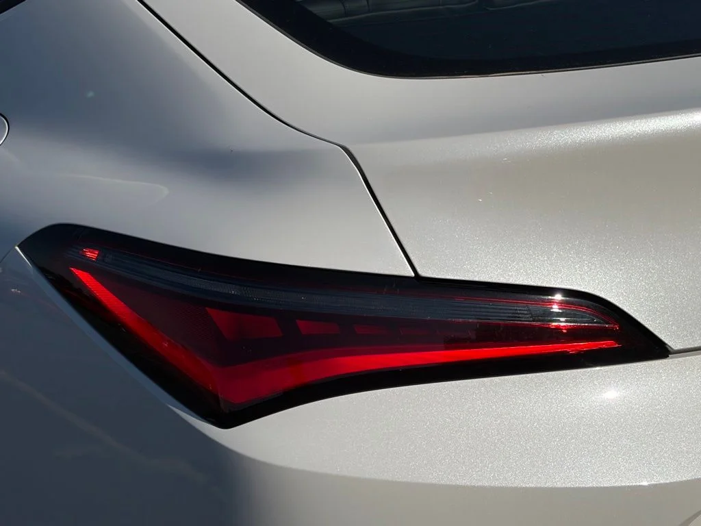 New 2026 White Acura Base image 4