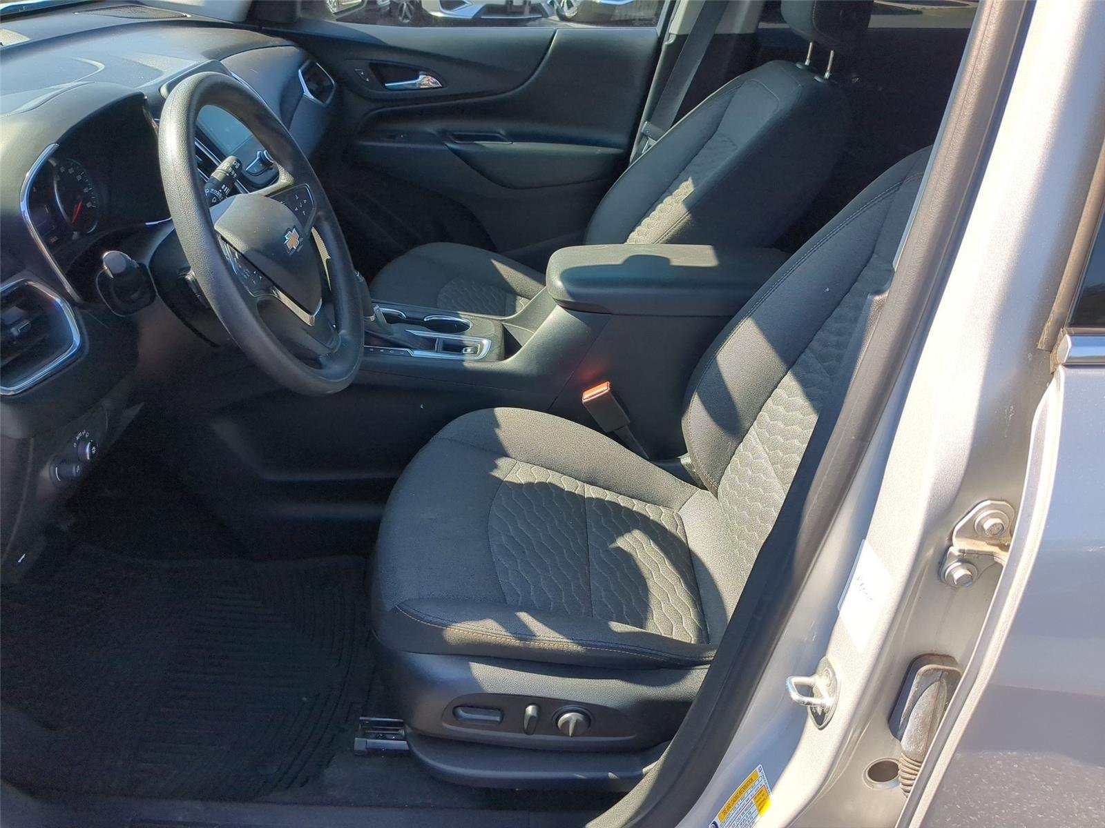 Used 2020 Silver Ice Metallic Chevrolet LT image 17