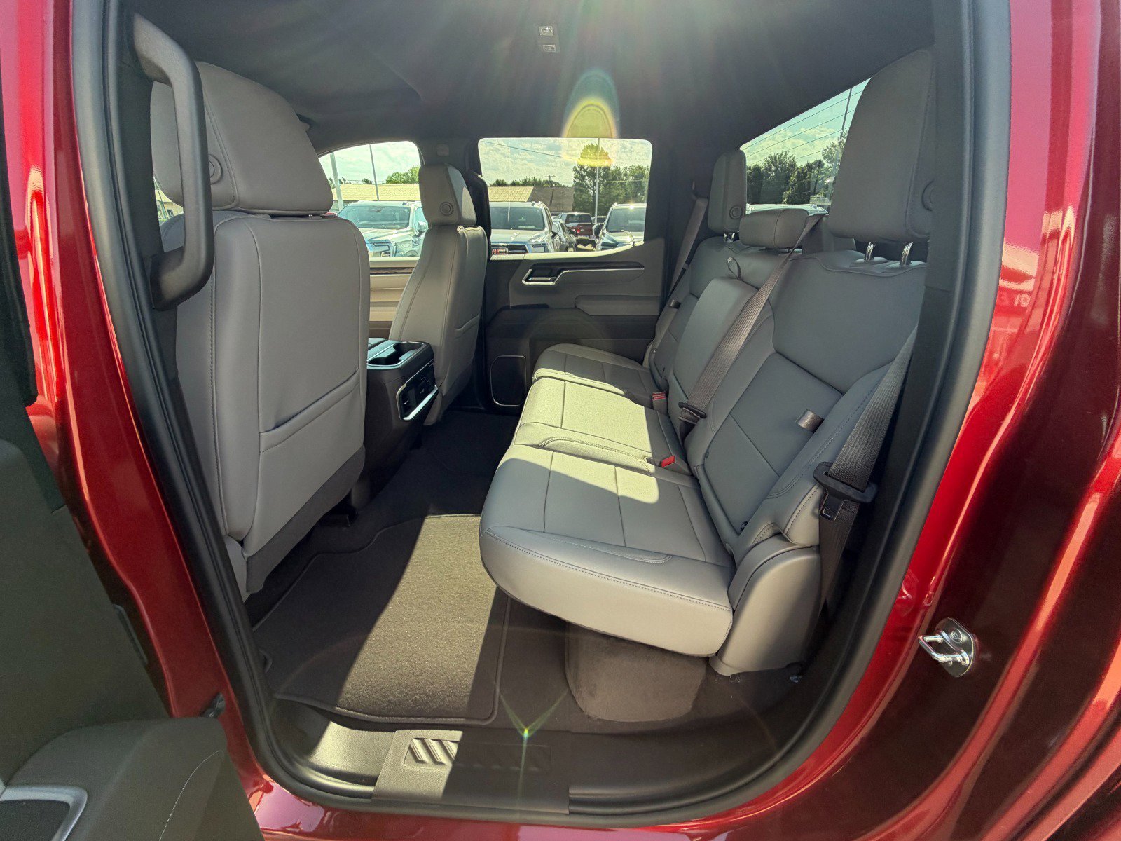 2026 GMC Sierra 1500 SLT - Photo 22