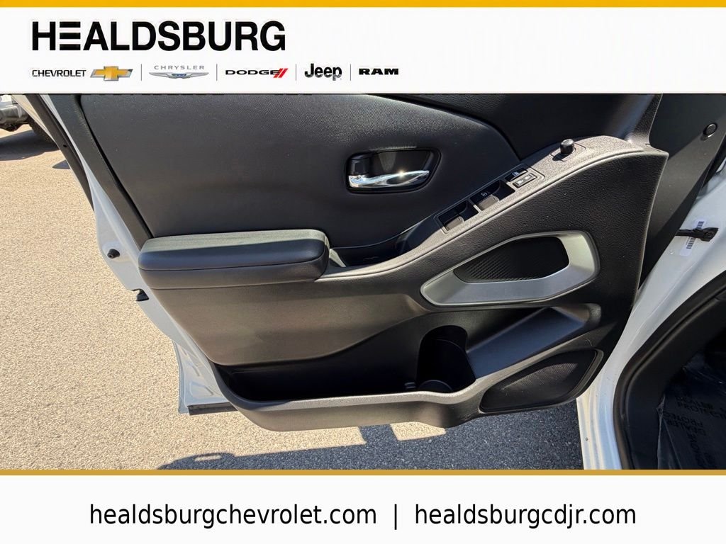 Used 2024 White Nissan SV image 11