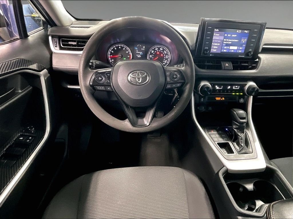 Used 2020 Gray Toyota LE image 17