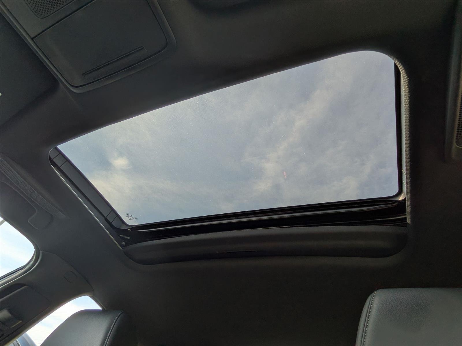 Used 2024 Liquid Carbon Metallic Acura w/Tech w/A-SPEC image 30