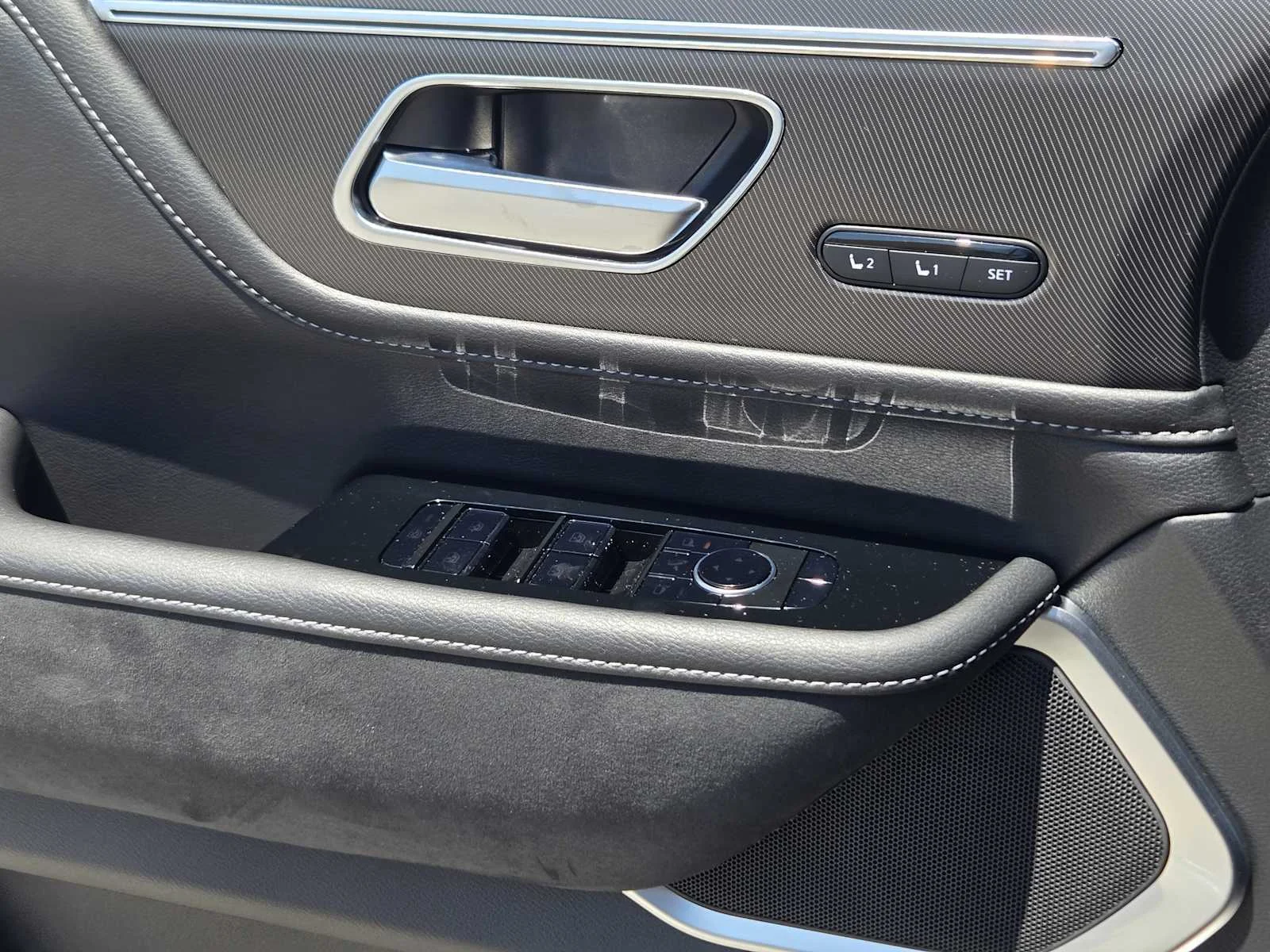 2026 INFINITI QX80 Luxe - Photo 16