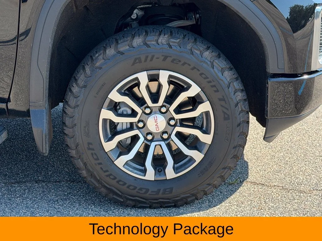 Used 2020 ONYX BLACK GMC AT4 image 11