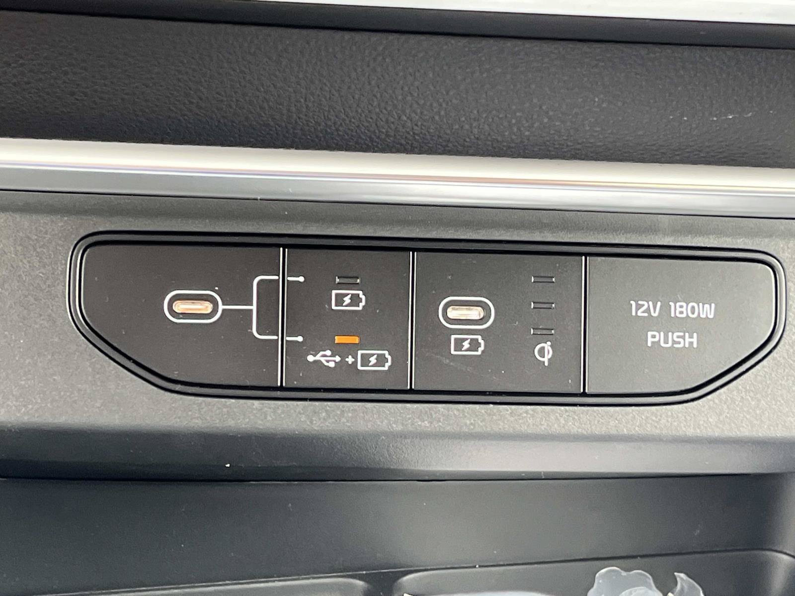 New 2027 Ceramic Silver Kia SX Prestige image 33