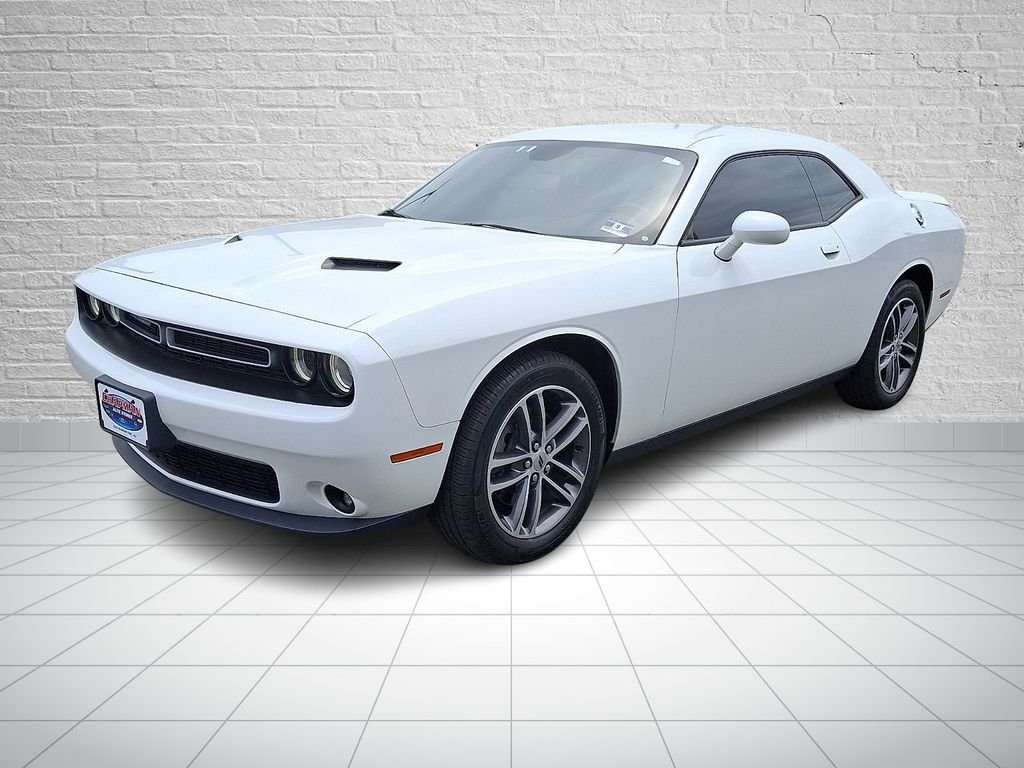 2019 Dodge Challenger SXT Auto AWD's photo