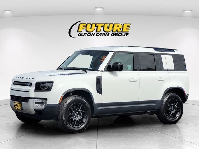 Used 2025 White Land Rover S image 5
