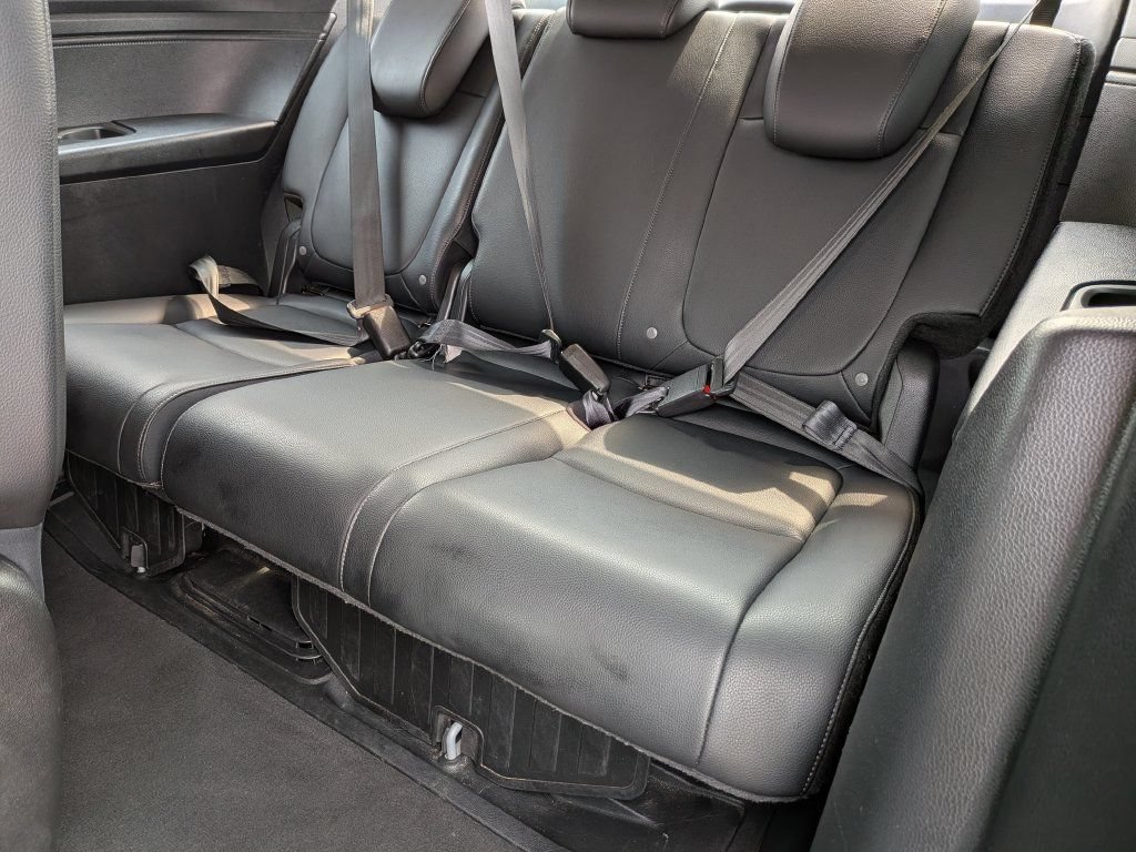 Used 2025 Silver Honda EX-L image 36