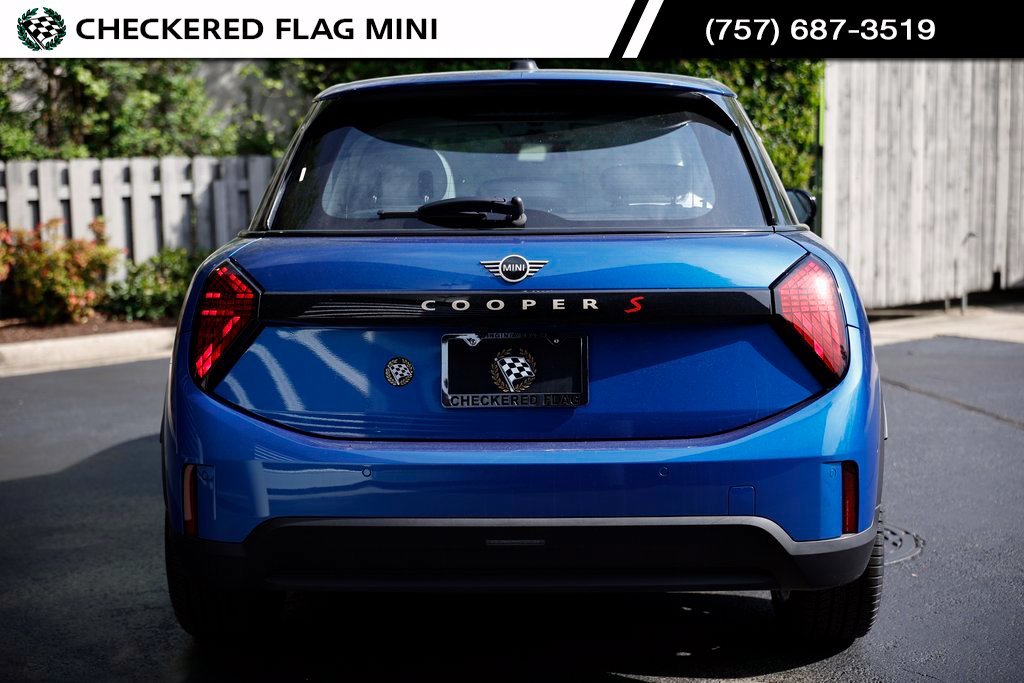 Certified Used 2025 Icy Sunshine Blue Metallic MINI Iconic image 9