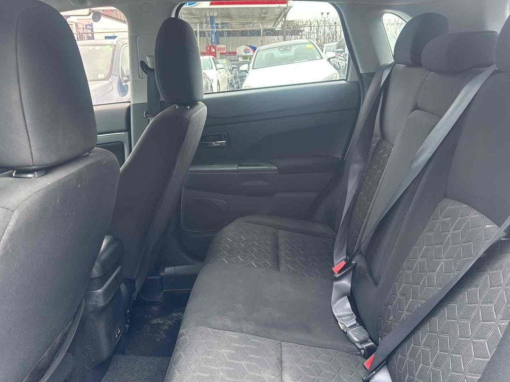 Used 2024 Gray Mitsubishi 2.0 LE image 25
