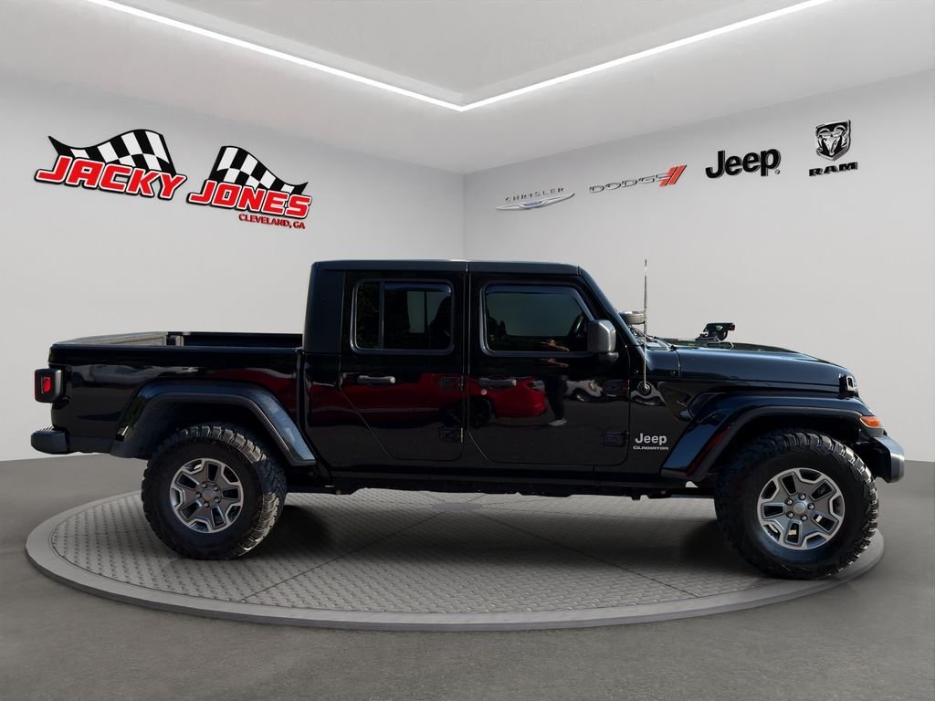 Used 2021 Black Clearcoat Jeep Overland image 9