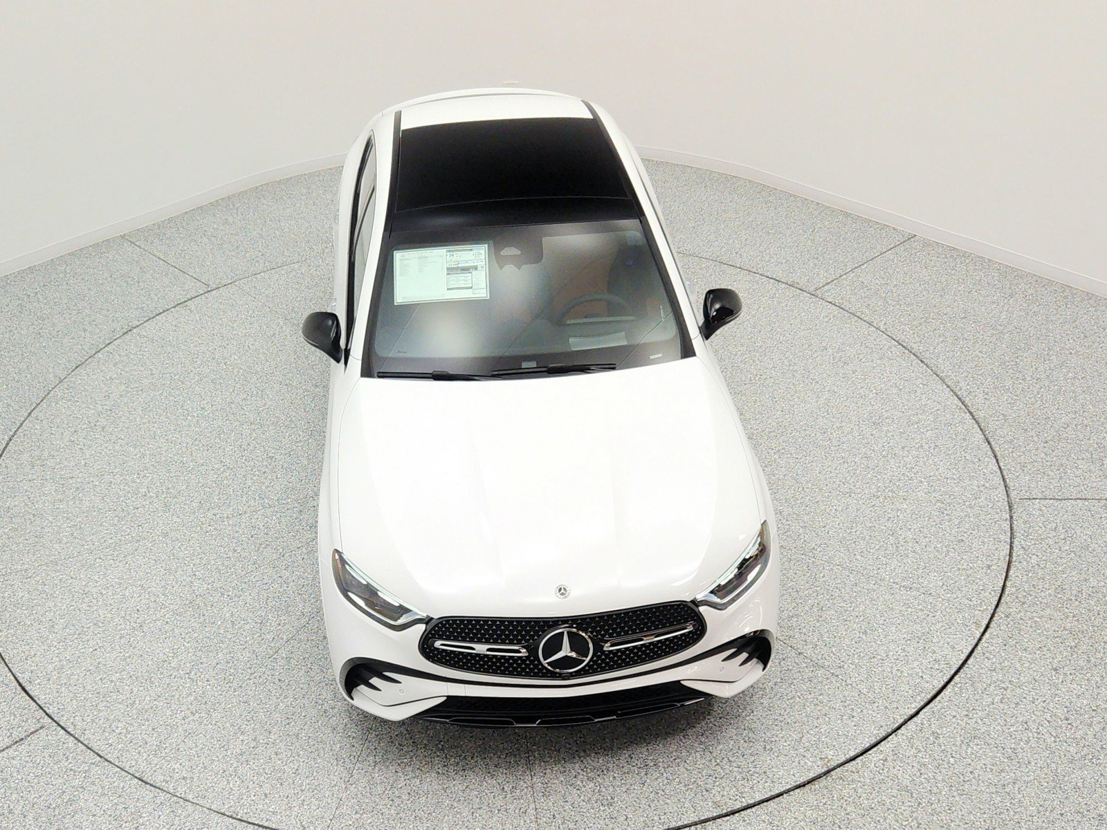 New 2026 MANUFAKTUR Moonlight White Metallic Mercedes-Benz GLC 300 4MATIC® Coupe image 46