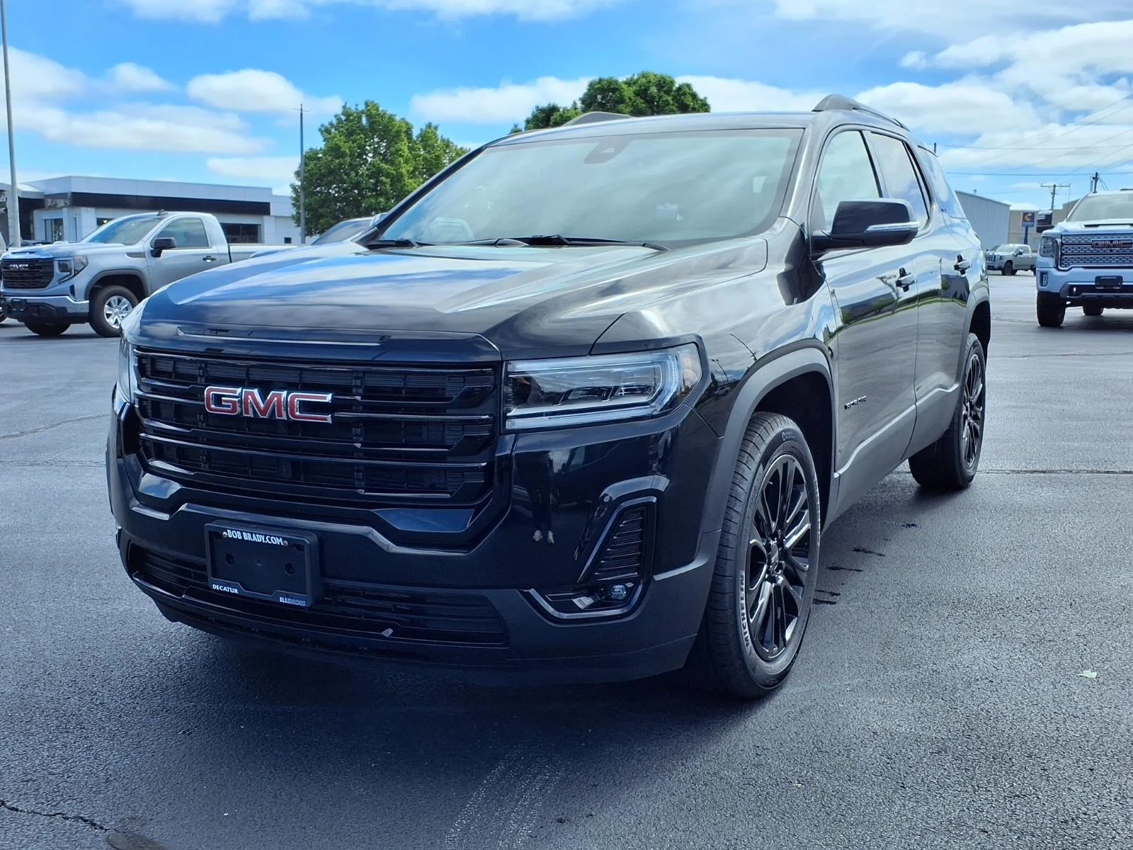 Used 2023 Black GMC SLT image 24