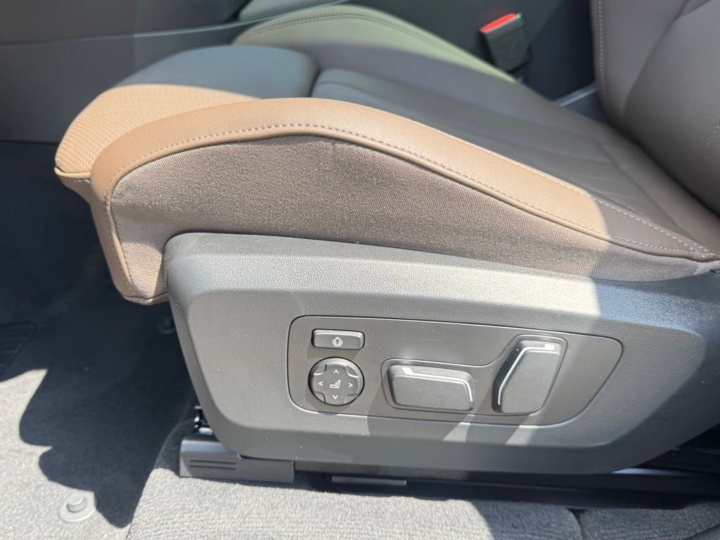 2026 BMW X3 30 - Photo 17
