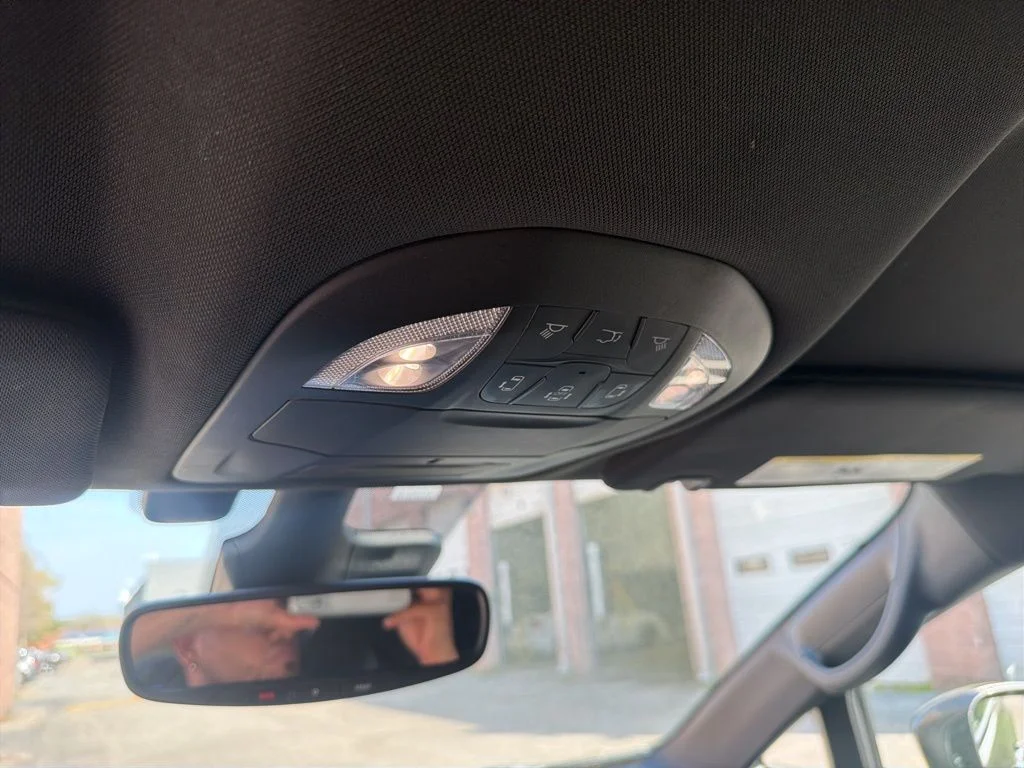 Used 2019 Gray Chrysler Touring L image 20