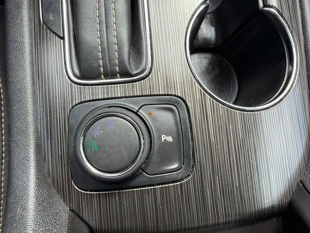 Used 2018 Black GMC SLT-1 image 45