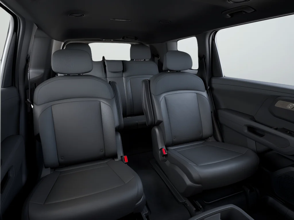 New 2027 Ebony Black Kia S image 16