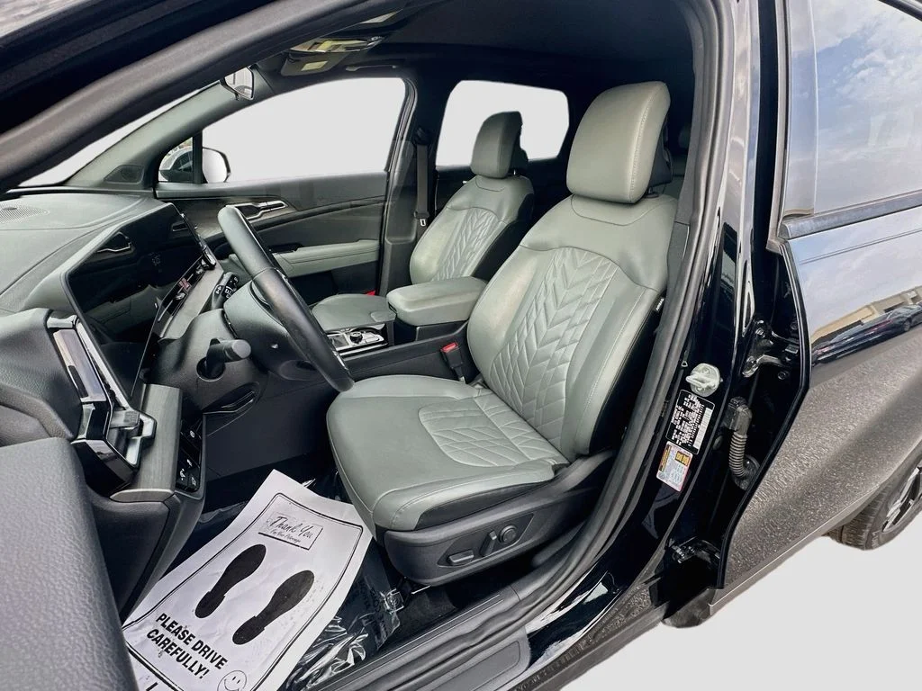 Certified Used 2023 Black Kia X-Line image 21
